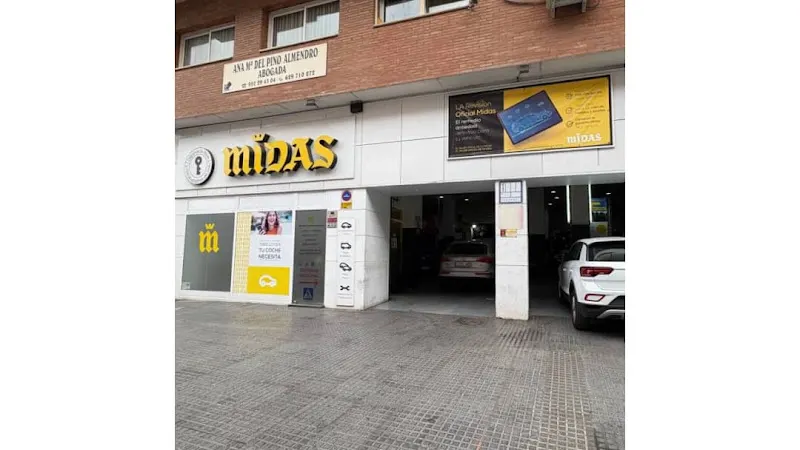 Midas MALAGA/El Palo - Taller de reparación de automóviles en Málaga - foto 2