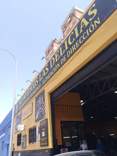 Neumáticos las Delicias Malaga S.L. - Tienda de neumáticos en Málaga - foto 2