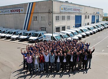 AF1QipMY03ca_pQcparjpPHHhrGiFdmqxSh8c12P7Fz1=w1500-h1500-k-no