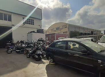 AF1QipMw2wUixjS1fEaXvd-r2-zSBnDdx0KRxWwGSISJ=w1500-h1500-k-no