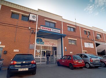 AF1QipNQTBPR0SEyBptziPZvlPgKSLxA9xb-C09KMmS4=w1500-h1500-k-no