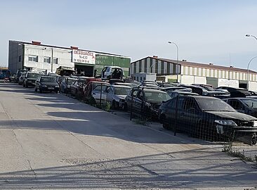 AF1QipOAPJZ_eU2HhsHkjrk6J0Uea7ni3sAYglsXAelI=w1500-h1500-k-no