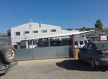 AF1QipOExh6BBZ5ZBtu6t1mJPB2EnnUagXPELDfYWwAs=w1500-h1500-k-no