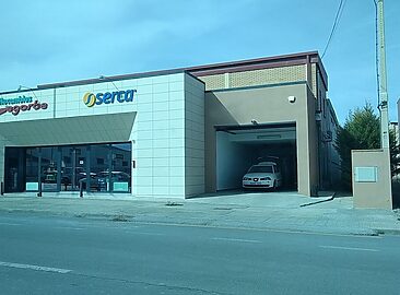 AF1QipOylQHzHbANzmTqYDq7hOck0l9-fyt7bl84gKvr=w1500-h1500-k-no